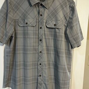 Men's Gray Plaid Short Sleeve Shirt